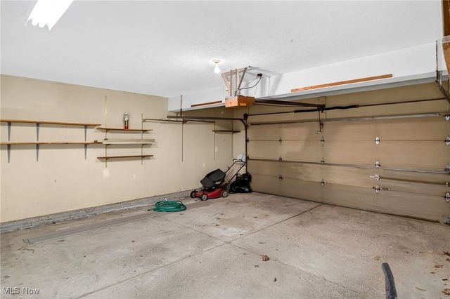 7627 Newton Drive, Mentor, OH 44060