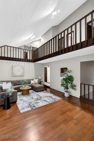 7627 Newton Drive, Mentor, OH 44060