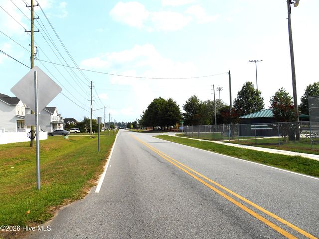 308 Barrel Drive, Winterville, NC 28590