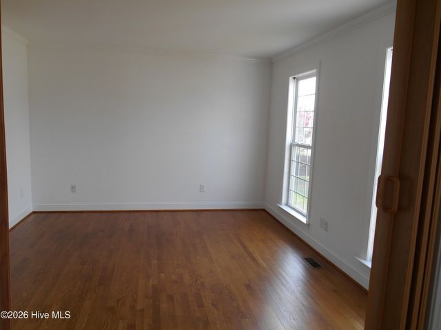 308 Barrel Drive, Winterville, NC 28590