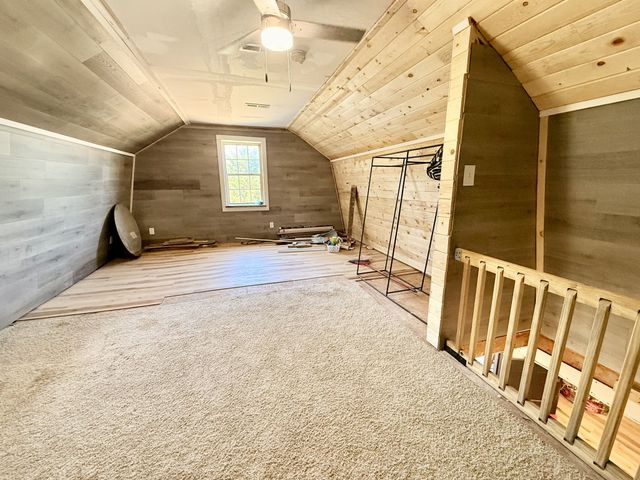 374 State Line Rd, Loretto, TN 38469