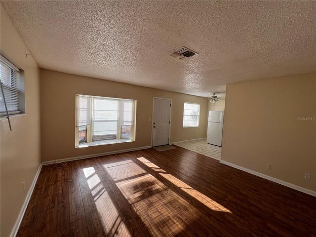 2983 62ND AVENUE N, St Petersburg, FL 33702