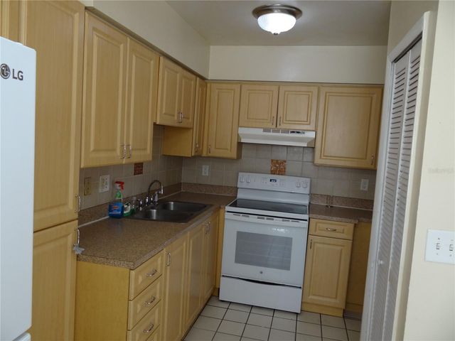 2983 62ND AVENUE N, St Petersburg, FL 33702