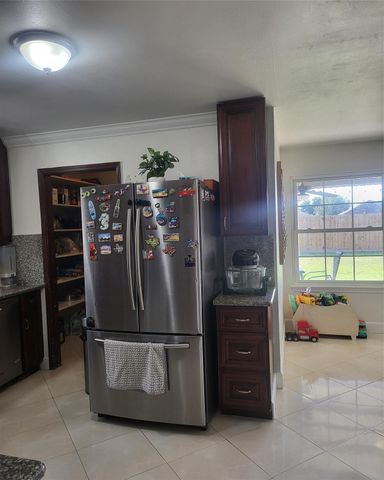 20051 Crescent Creck Drive, Katy, TX 77449