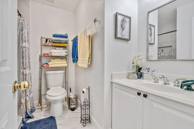 20051 Crescent Creck Drive, Katy, TX 77449