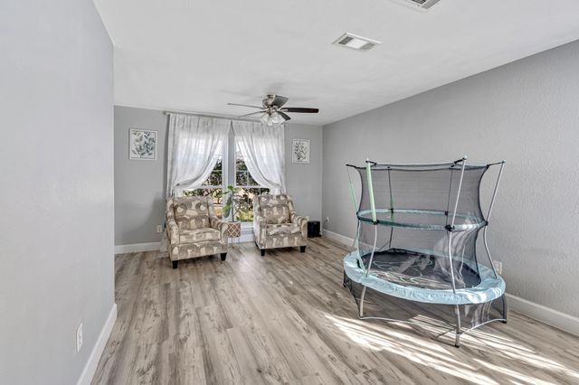 20051 Crescent Creck Drive, Katy, TX 77449