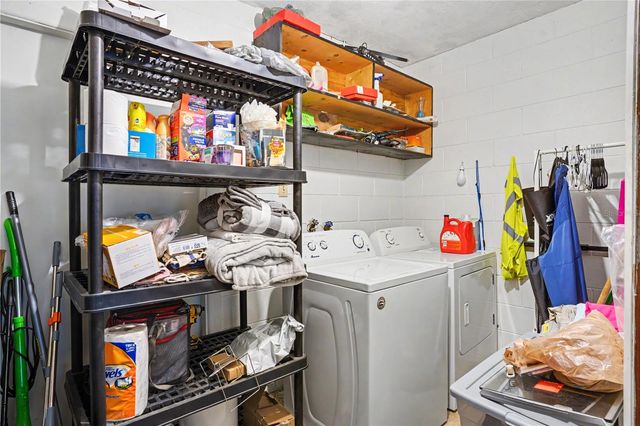 2422 BERRY ROAD, Plant City, FL 33567