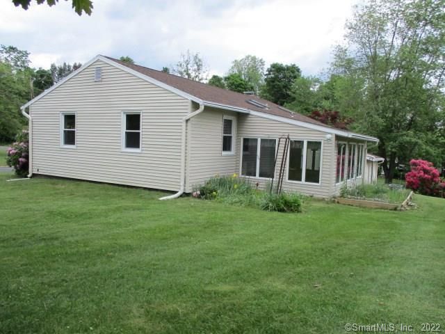 48 Collier Circle, Hamden, CT 06518