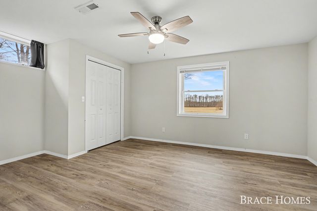 6835 Country View Drive, Kalamazoo, MI 49009