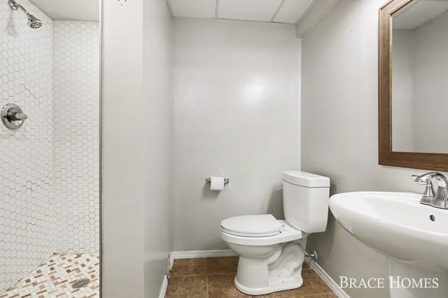 6835 Country View Drive, Kalamazoo, MI 49009