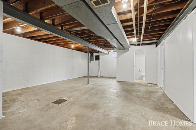 6835 Country View Drive, Kalamazoo, MI 49009