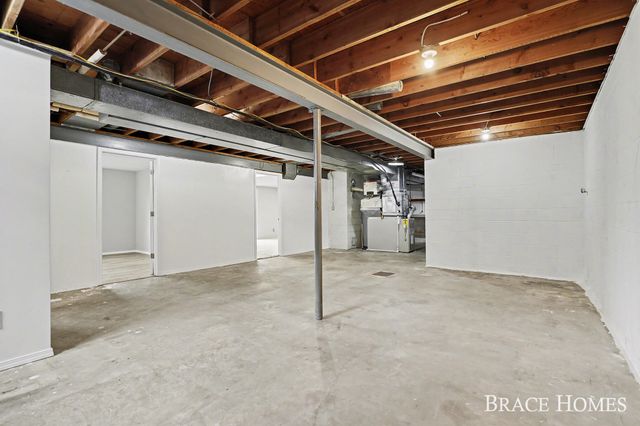 6835 Country View Drive, Kalamazoo, MI 49009