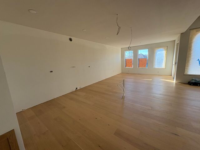 5064 E Ferdinand Court, Springfield, MO 65802