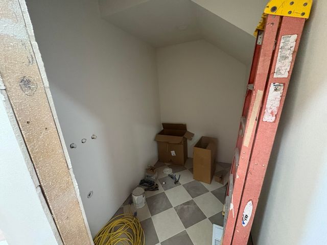 5064 E Ferdinand Court, Springfield, MO 65802