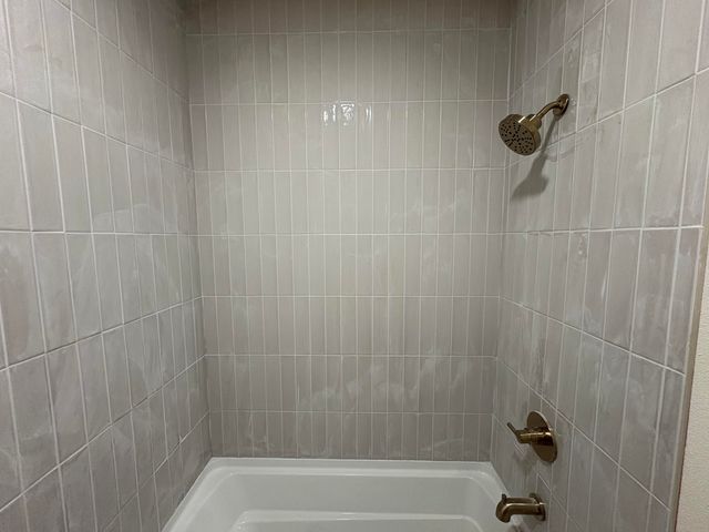 5064 E Ferdinand Court, Springfield, MO 65802