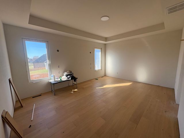 5064 E Ferdinand Court, Springfield, MO 65802