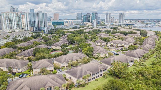 895 NORMANDY TRACE ROAD 895, Tampa, FL 33602