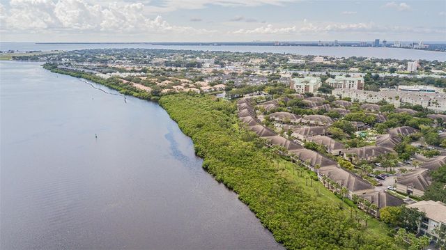 895 NORMANDY TRACE ROAD 895, Tampa, FL 33602