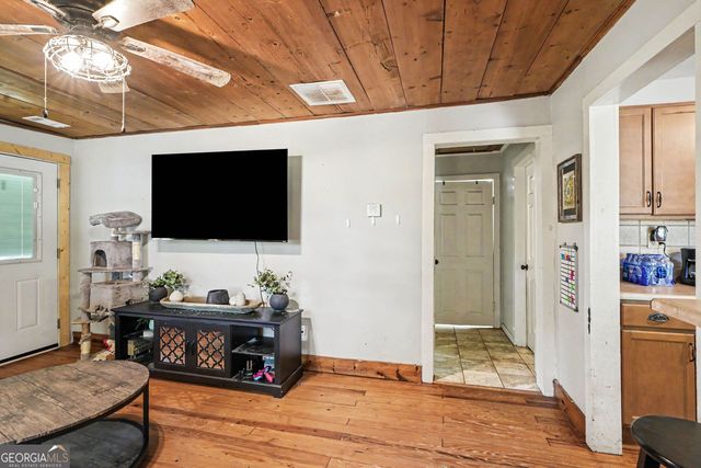 629 N Mcdonough Road, Griffin, GA 30223
