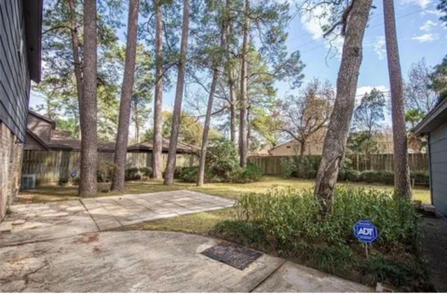 5715 Pinewood Springs Drive, Houston, TX 77066
