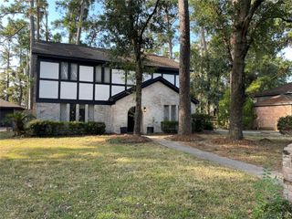 5715 Pinewood Springs Drive, Houston, TX 77066