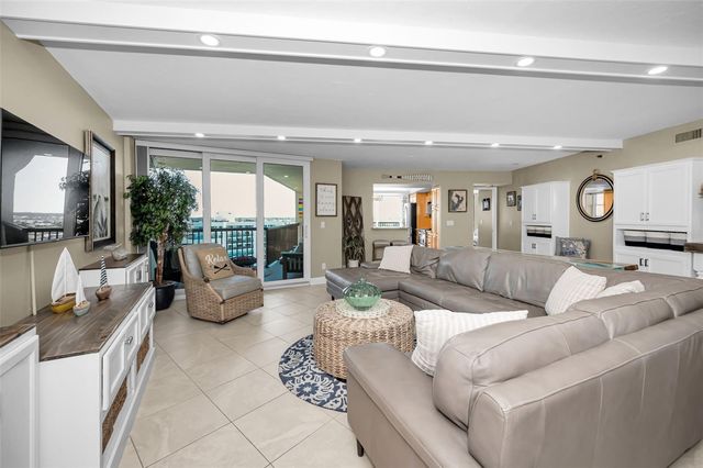 1660 GULF BOULEVARD 1007, Clearwater Beach, FL 33767