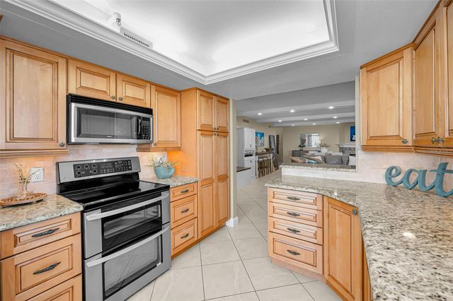 1660 GULF BOULEVARD 1007, Clearwater Beach, FL 33767