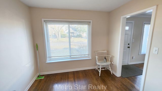 315 N Minerva Avenue, Royal Oak, MI 48067