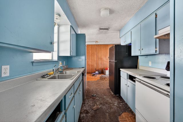 401 Peach Street, Sanger, TX 76266