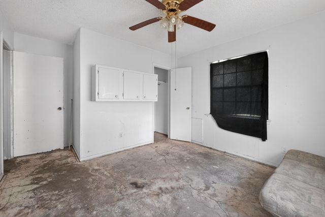 401 Peach Street, Sanger, TX 76266