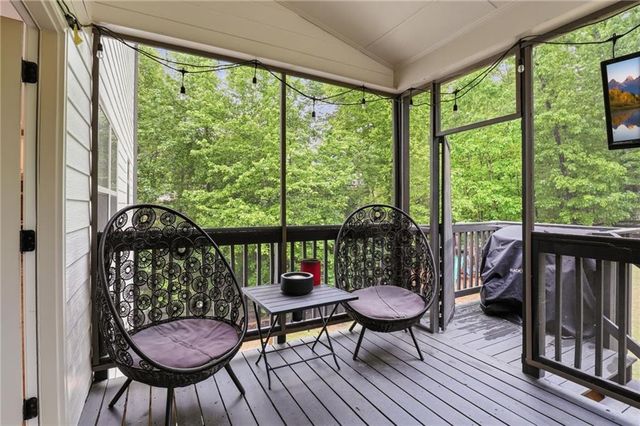 6175 Providence Lake Drive, Gainesville, GA 30506