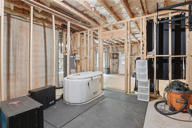 6175 Providence Lake Drive, Gainesville, GA 30506