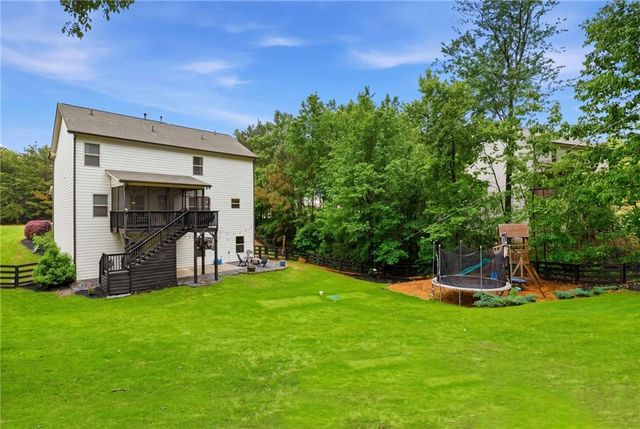 6175 Providence Lake Drive, Gainesville, GA 30506