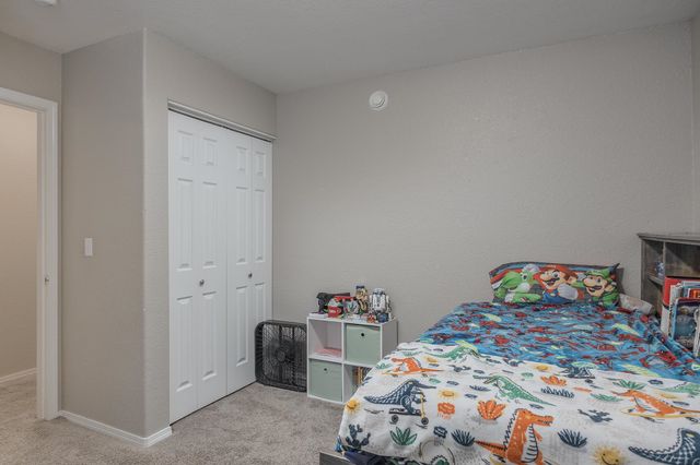 2418 GOLF COURT, North Pole, AK 99705