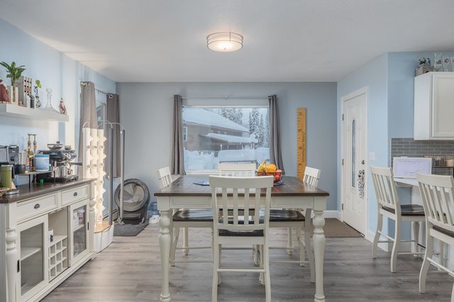 2418 GOLF COURT, North Pole, AK 99705