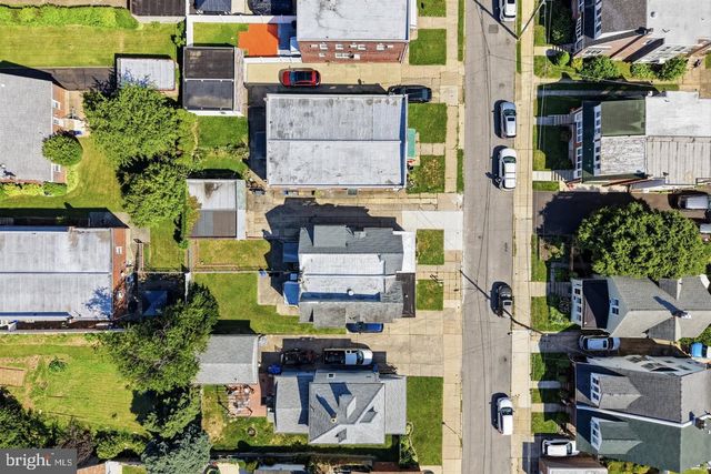 917 OAKMONT ST, Philadelphia, PA 19111
