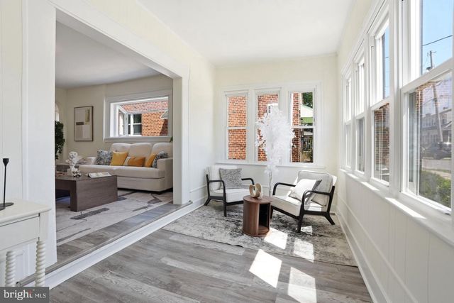 917 OAKMONT ST, Philadelphia, PA 19111