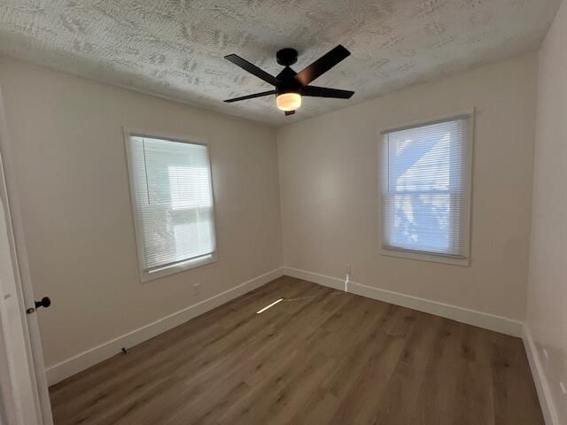 235 E ORCHARD Avenue, Council Bluffs, IA 51503