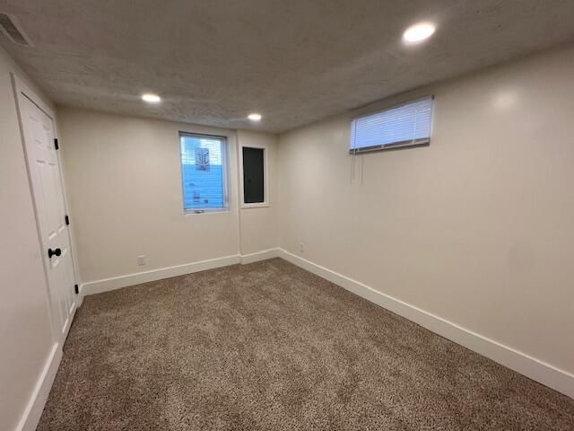 235 E ORCHARD Avenue, Council Bluffs, IA 51503