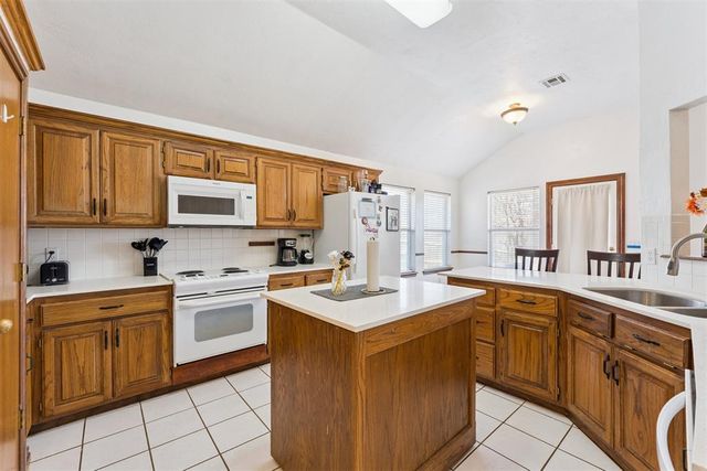 3013 Weymouth Way, Norman, OK 73071