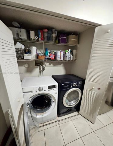 3465 NW 44th St 103, Oakland Park, FL 33309