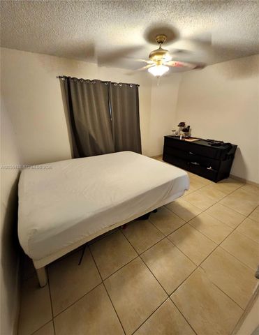 3465 NW 44th St 103, Oakland Park, FL 33309
