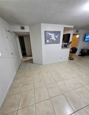 3465 NW 44th St 103, Oakland Park, FL 33309