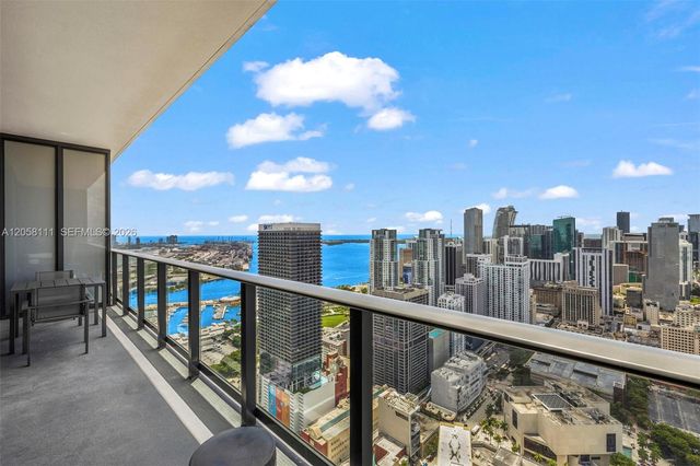 159 NE 6th St 5008, Miami, FL 33132