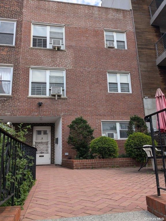 86-34 Grand Avenue, Elmhurst, NY 11373