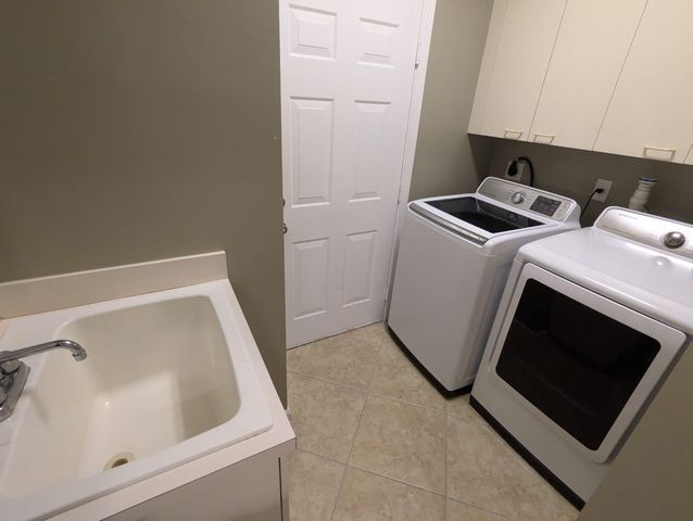 9015 Alexandra Circle, Wellington, FL 33414