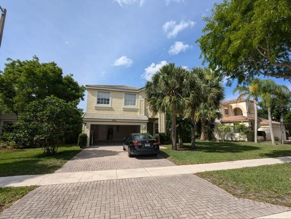 9015 Alexandra Circle, Wellington, FL 33414
