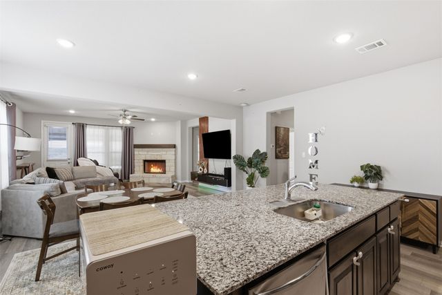 801 Taliaferro Trail, Springtown, TX 76082