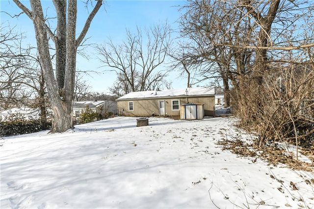 6307 E 153RD Street, Grandview, MO 64030