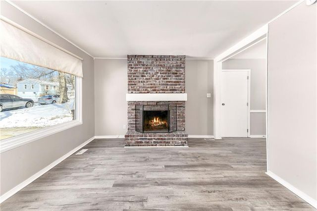 6307 E 153RD Street, Grandview, MO 64030